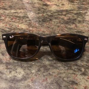Ray Ban Tortoise Wayfarers With Brown Lens
